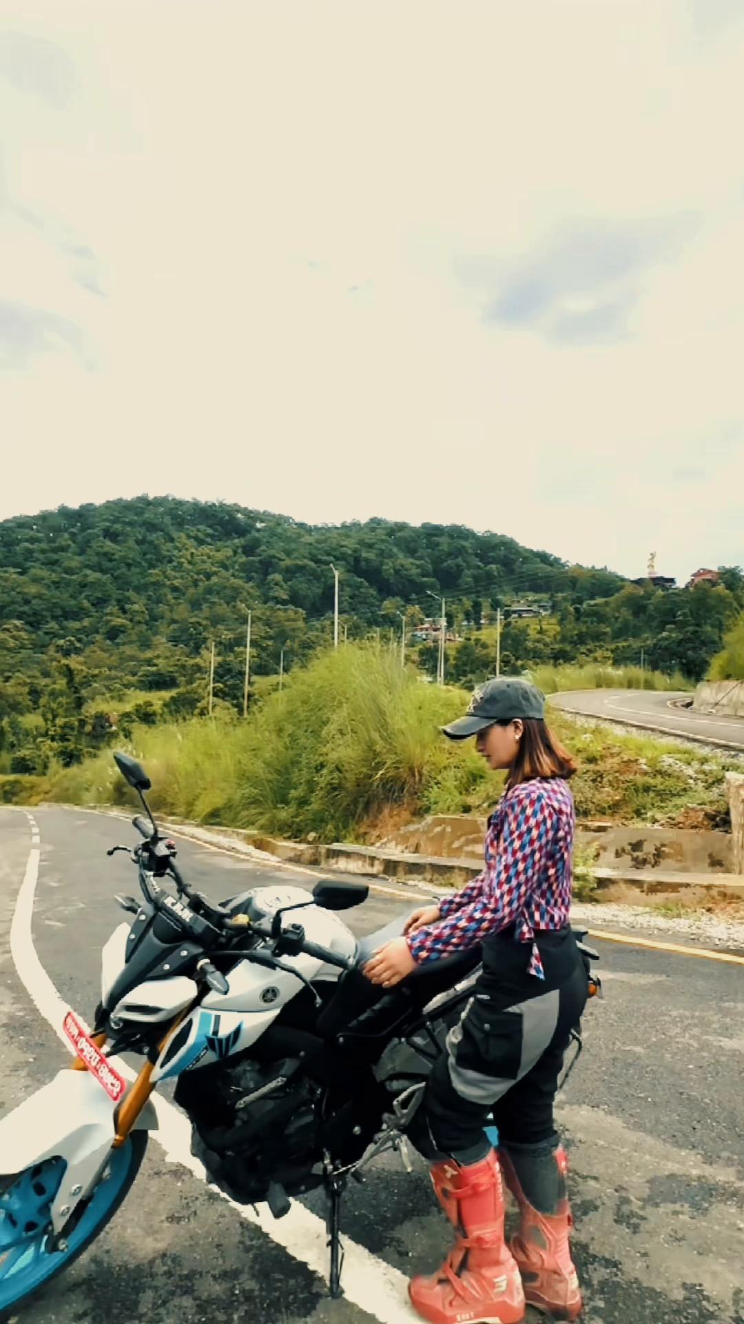 @Rc.rijal🌼🖤❤️