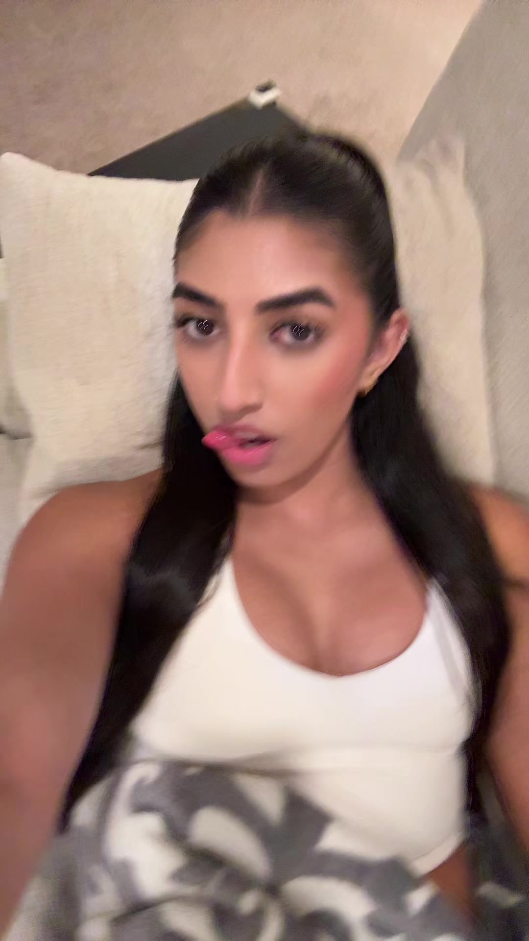 @jasleennwithit
