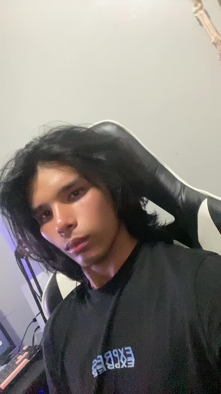@🕷️