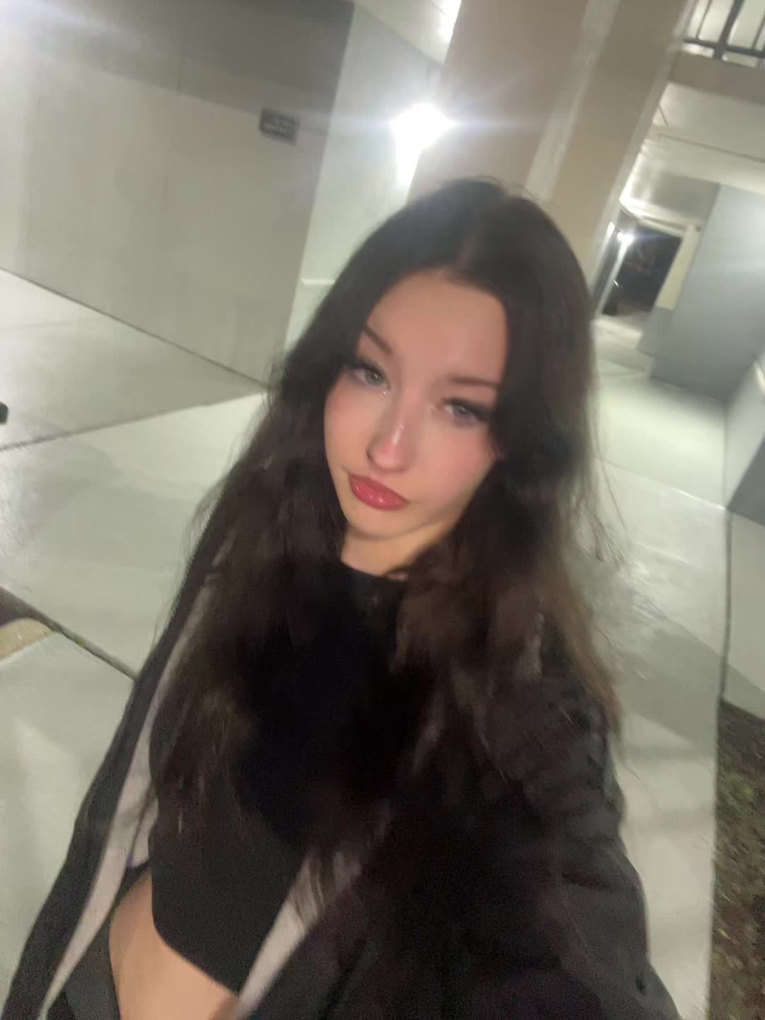 @lo🙂↕️