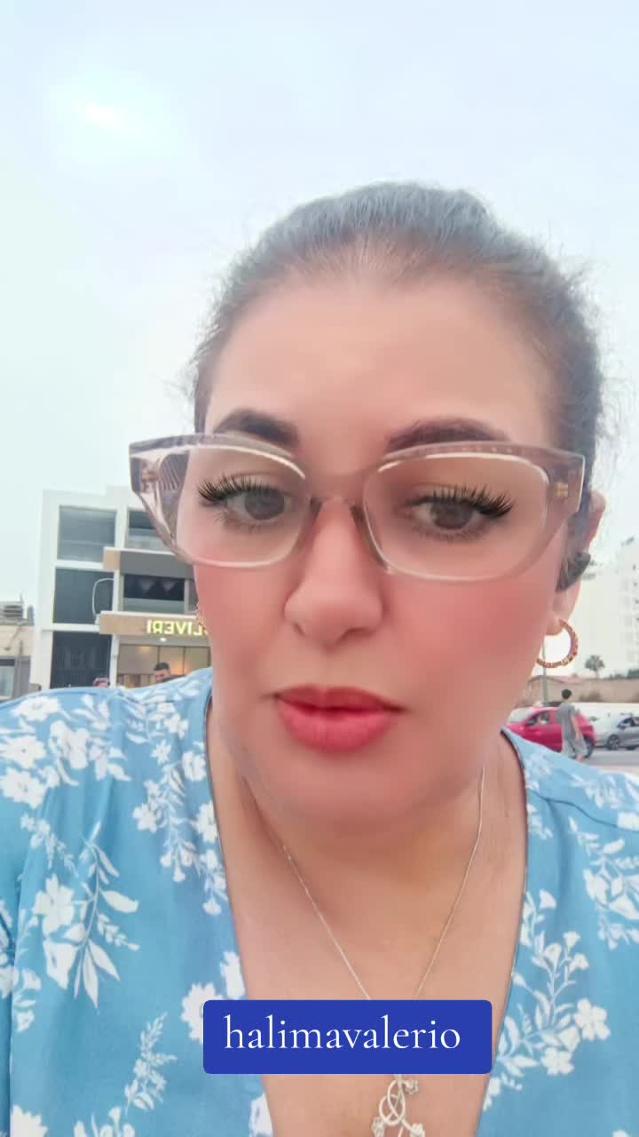 @halima_Valerio