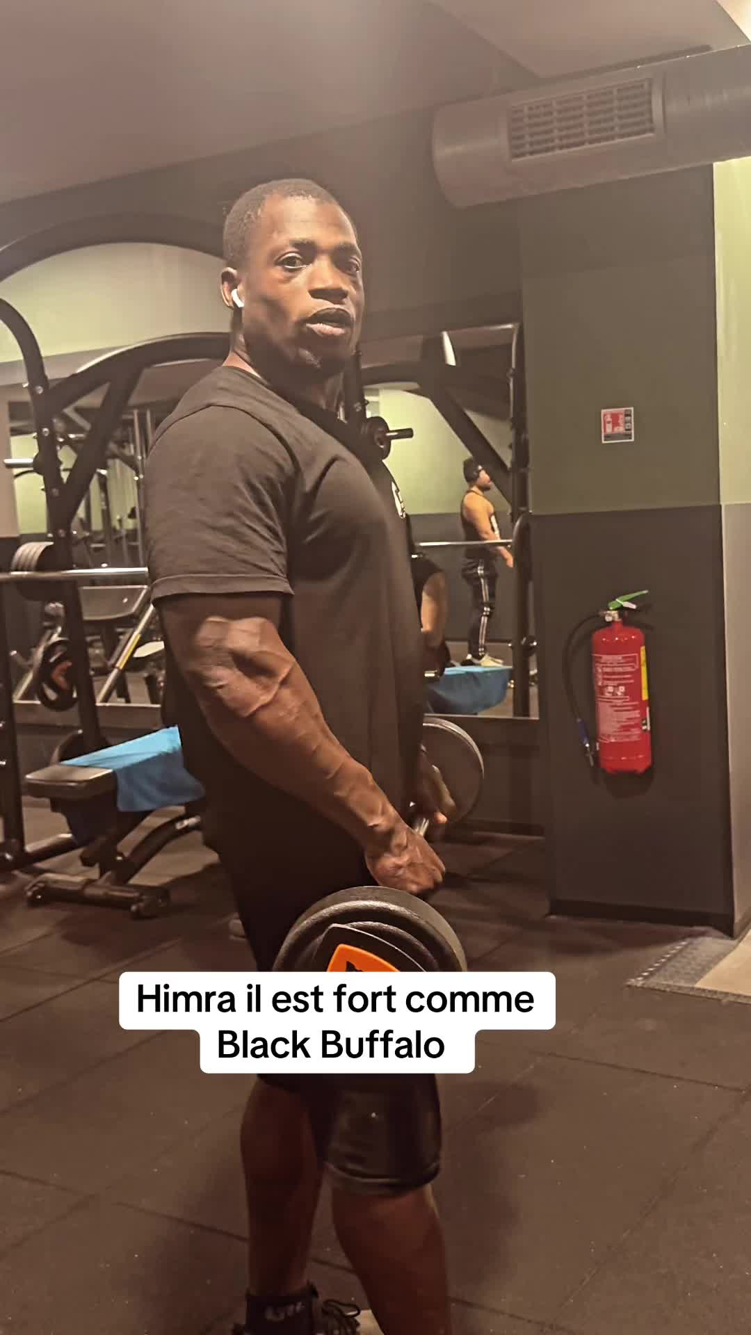 @BLACK_BUFFALO.24🇨🇮🇨🇵