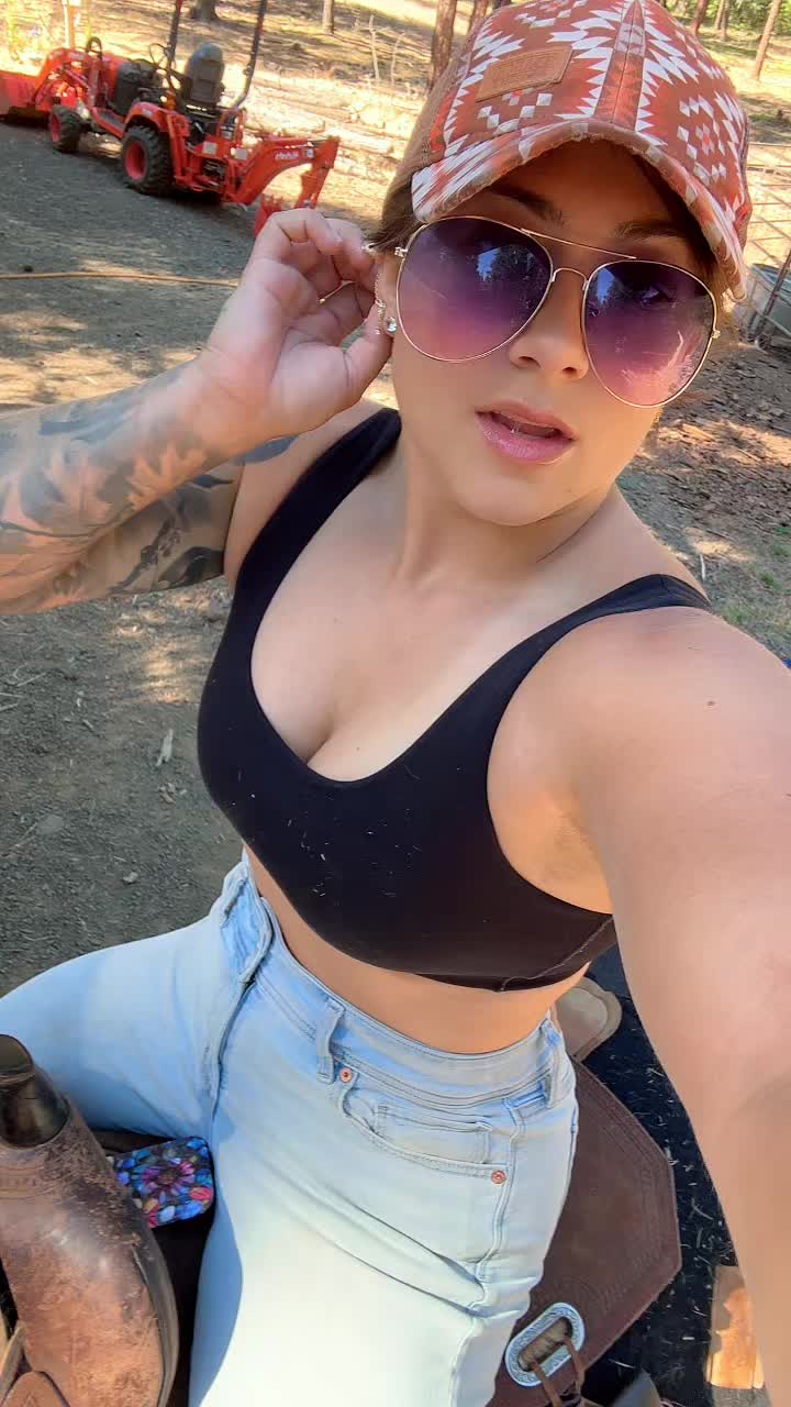 @RoundandPound