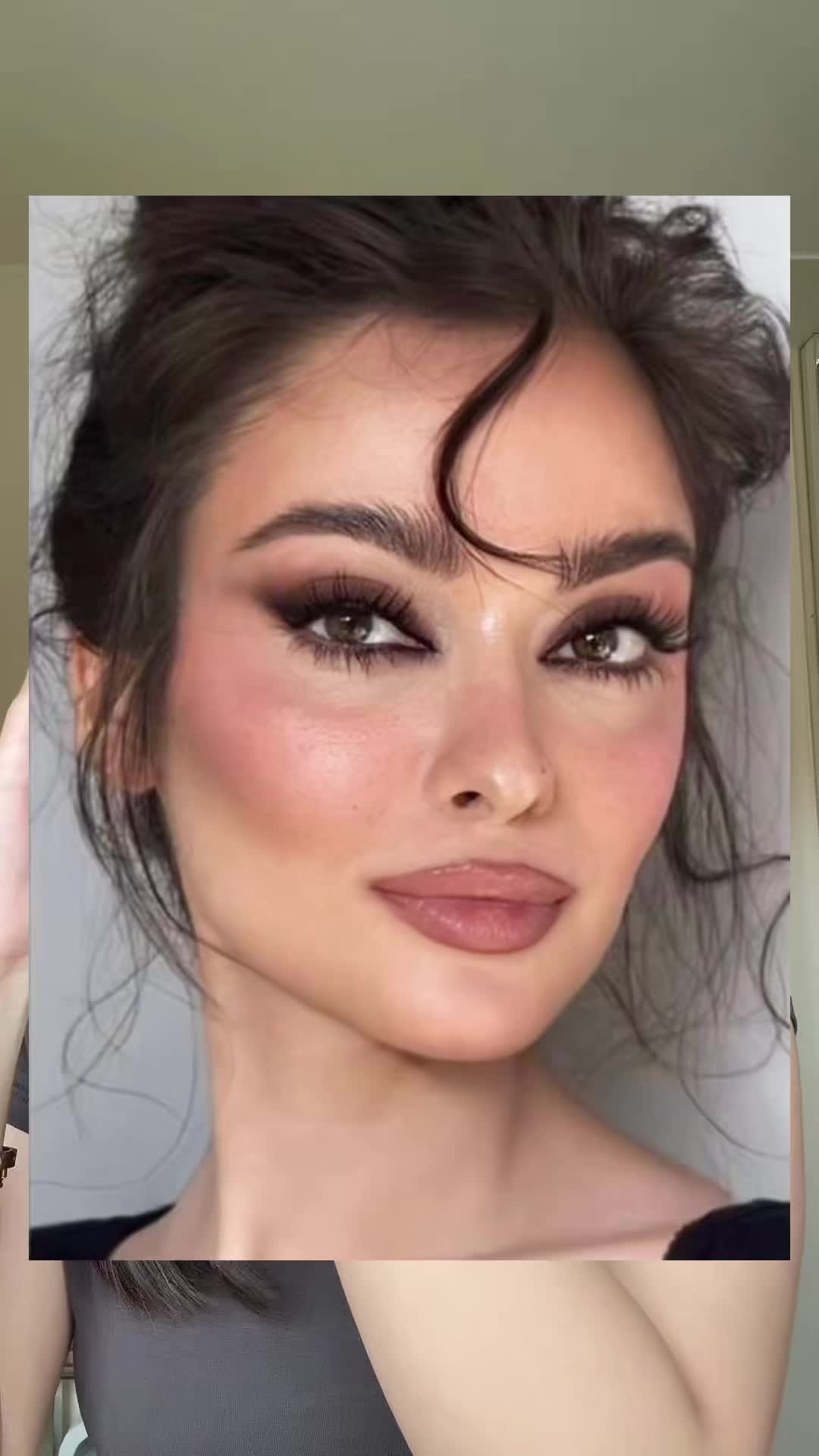 @looksbyrj