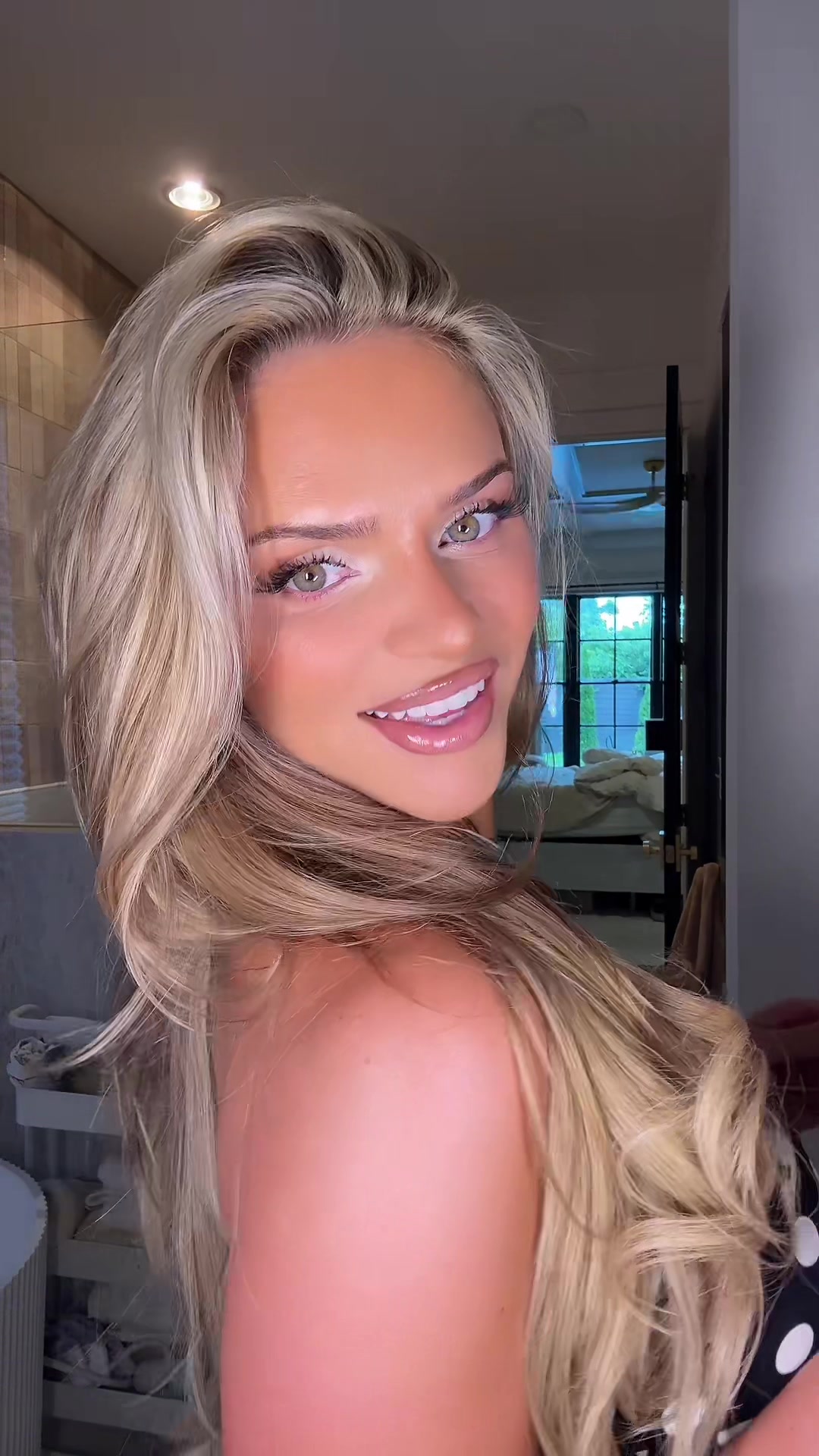 @Hannahbrookesanders