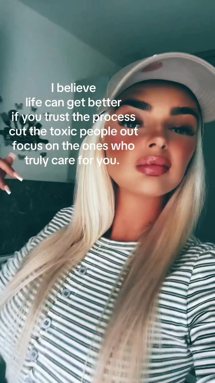 @Blondebaddie🤟🏽