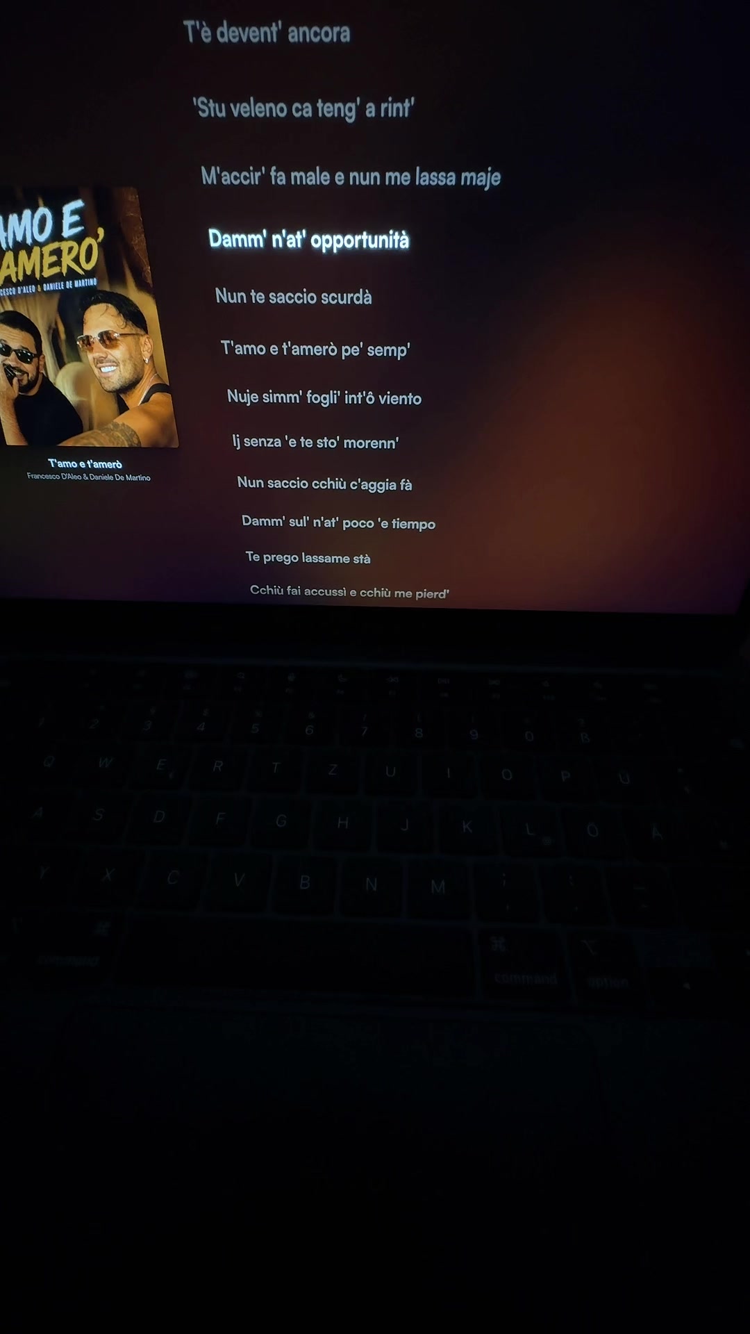 @lova_lyrics