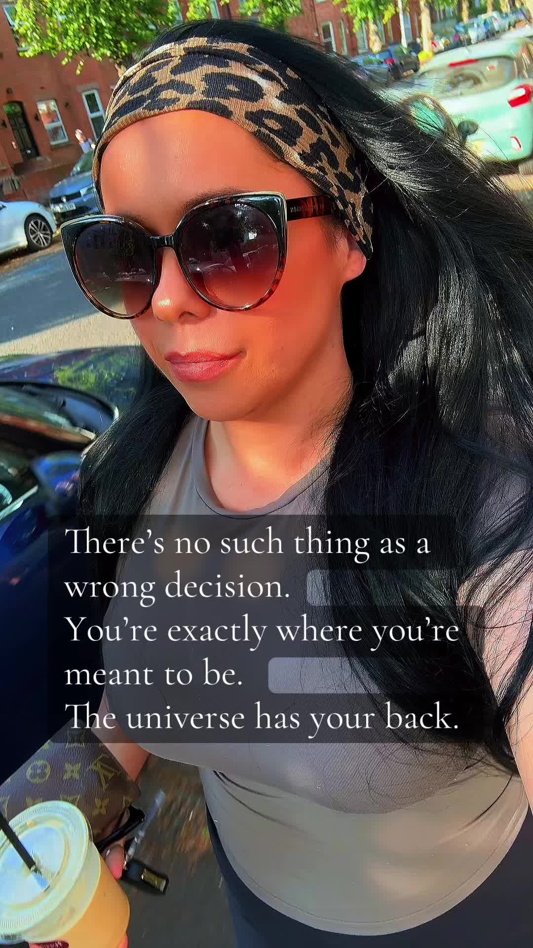 @JustSuzi