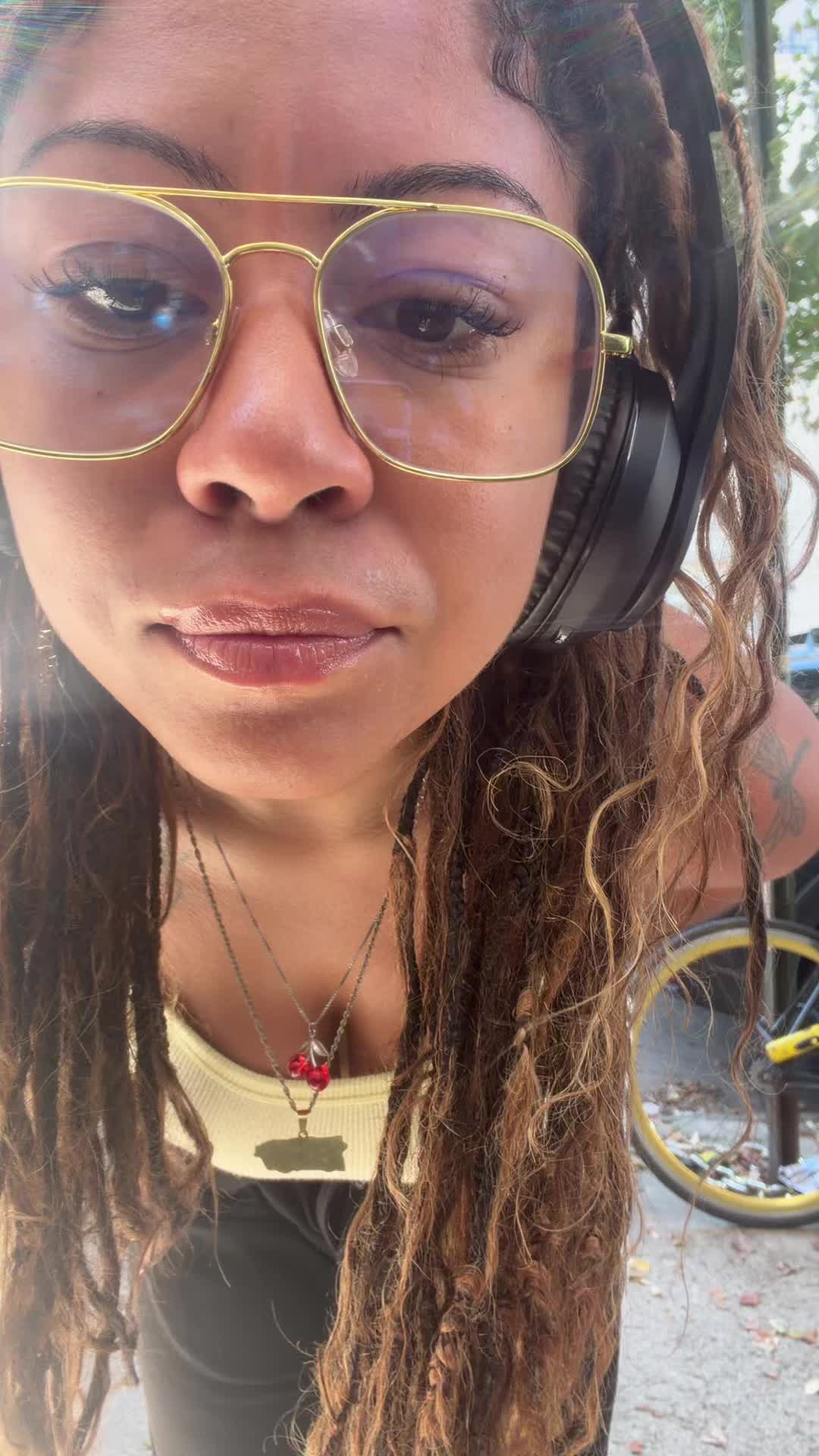 @Yas