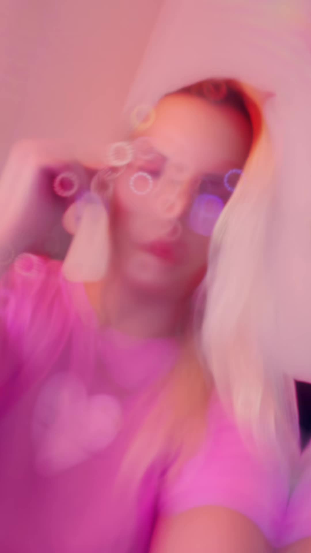 @Ionela blondyna