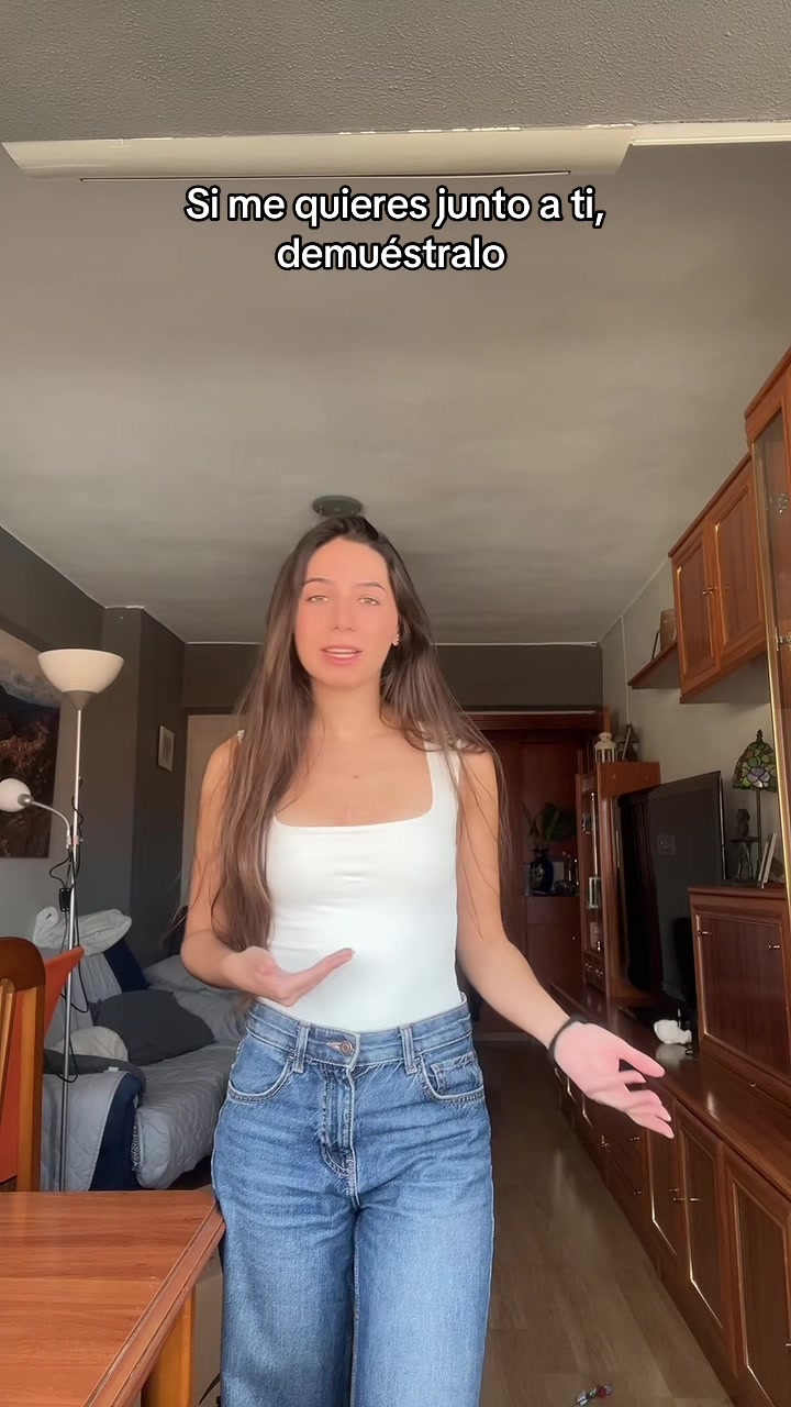 @Elenita