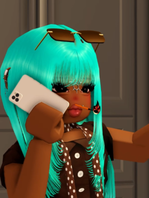 @αzυяα. ♰