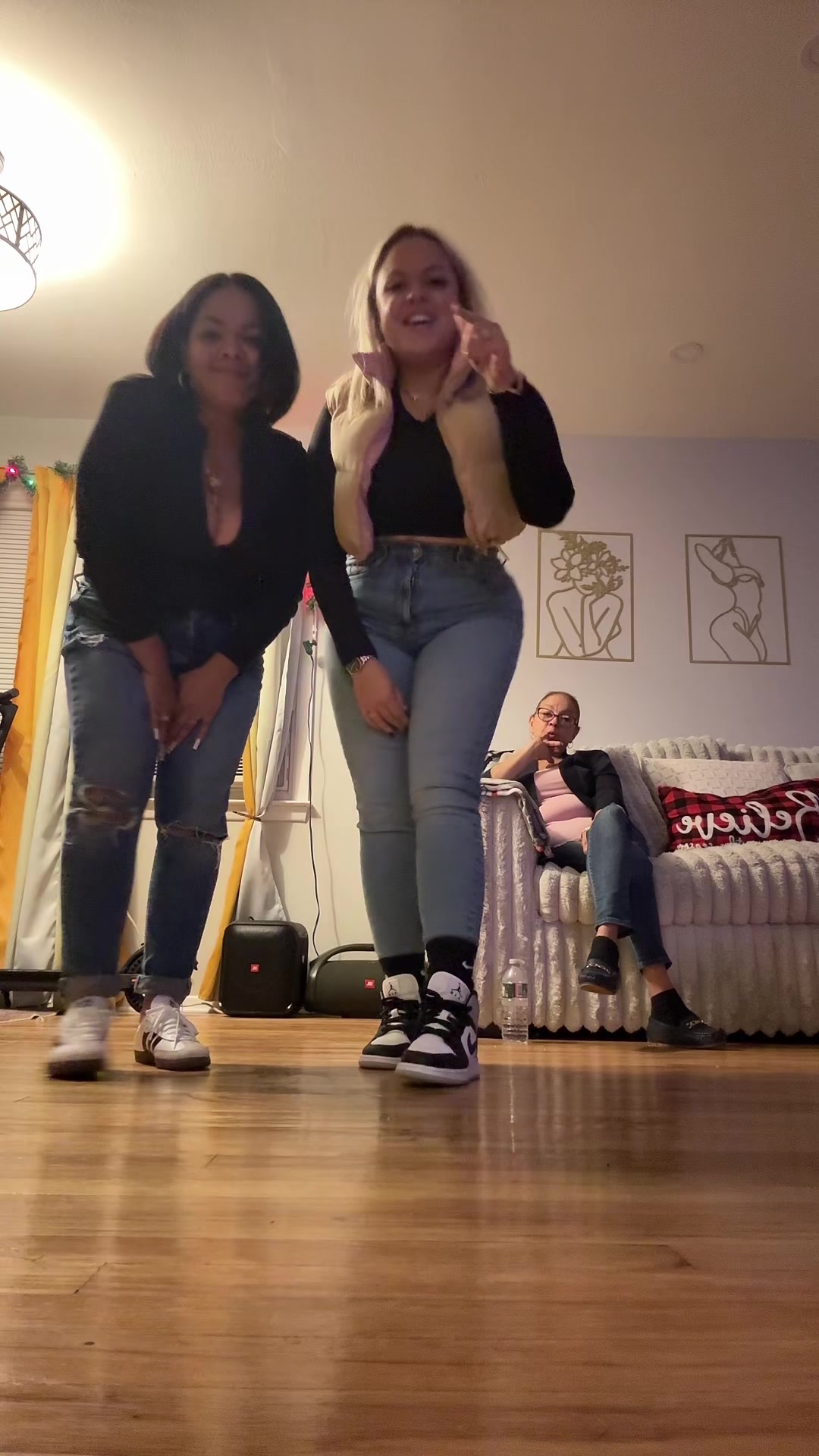 @LaRubia | NJ Mom