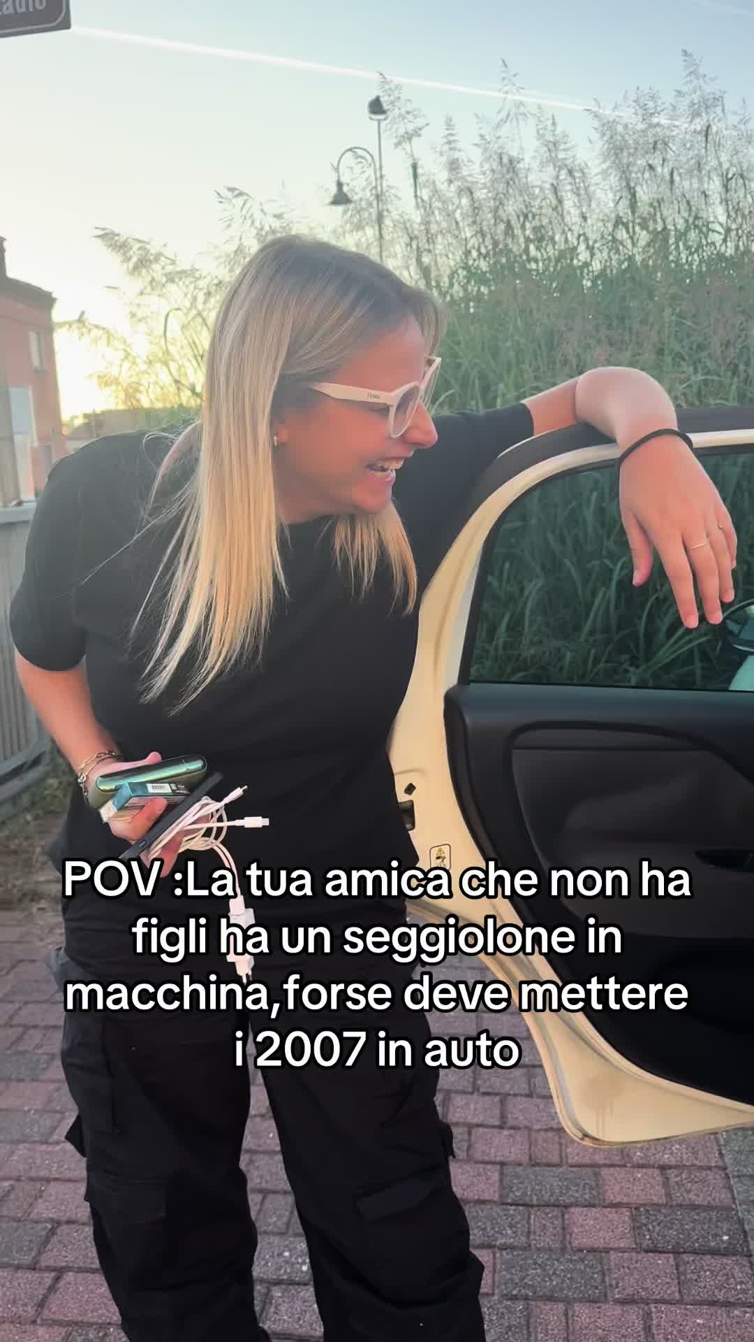 @G S
