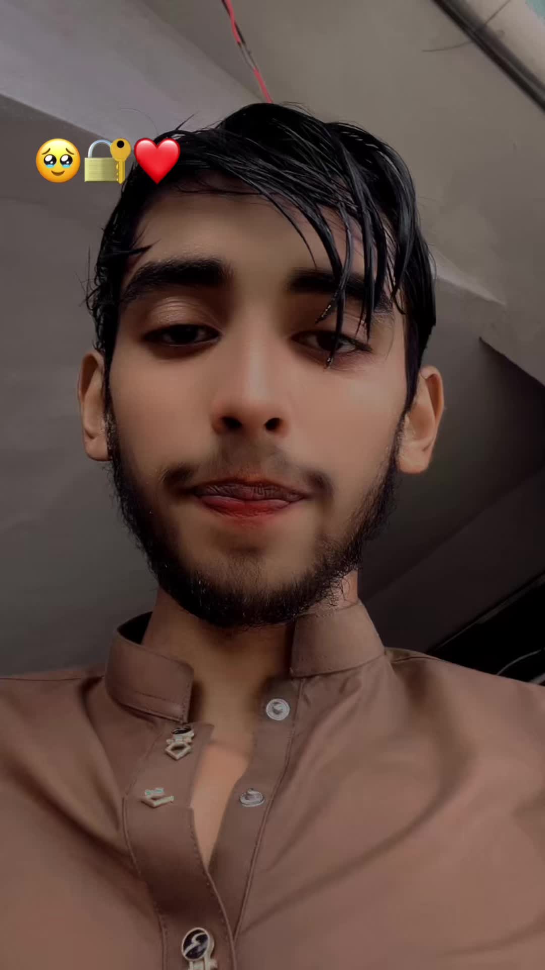 @Kinzayy ka ghulam😝🫶🏻👅
