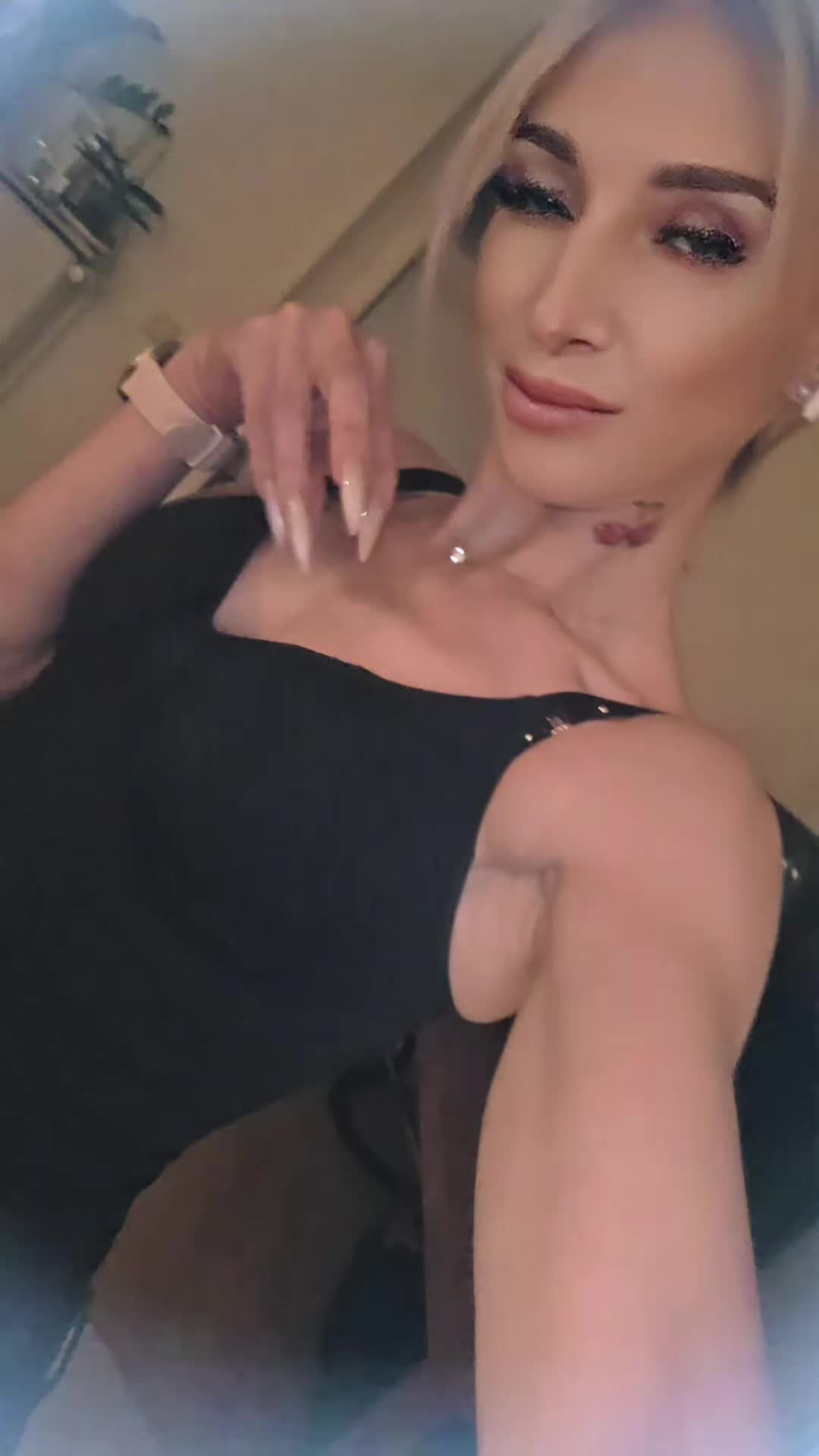 @😈😇Yana😇😈