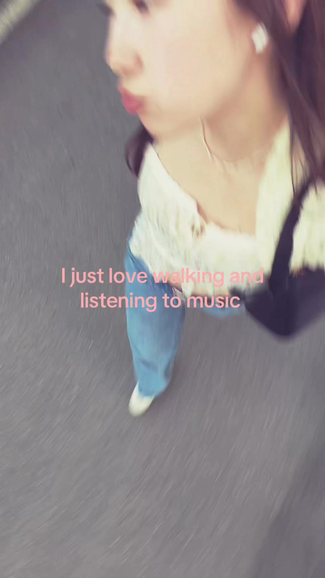 @Charli