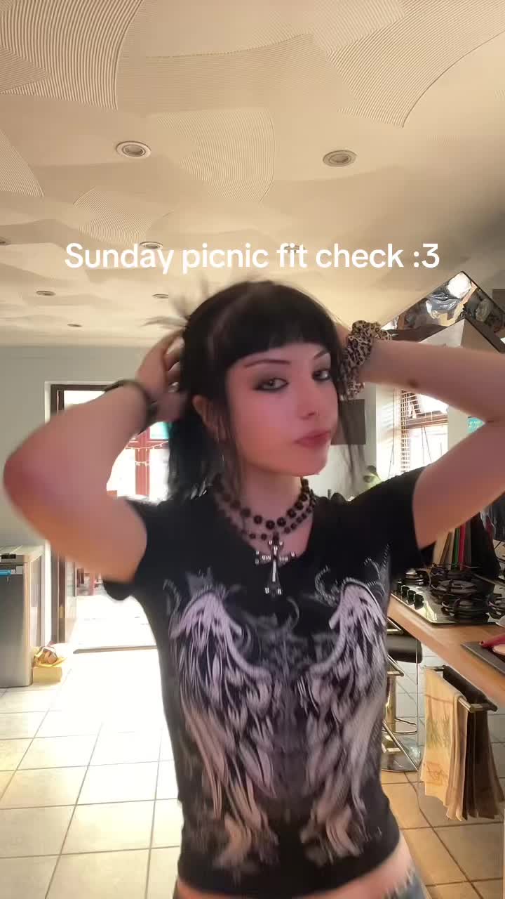 @Aphen🧟&zwj;♀️