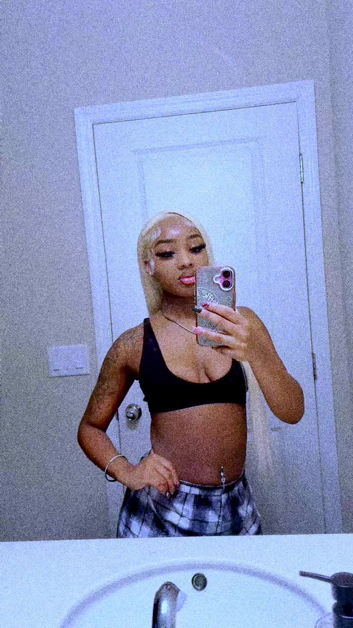 @robyn.