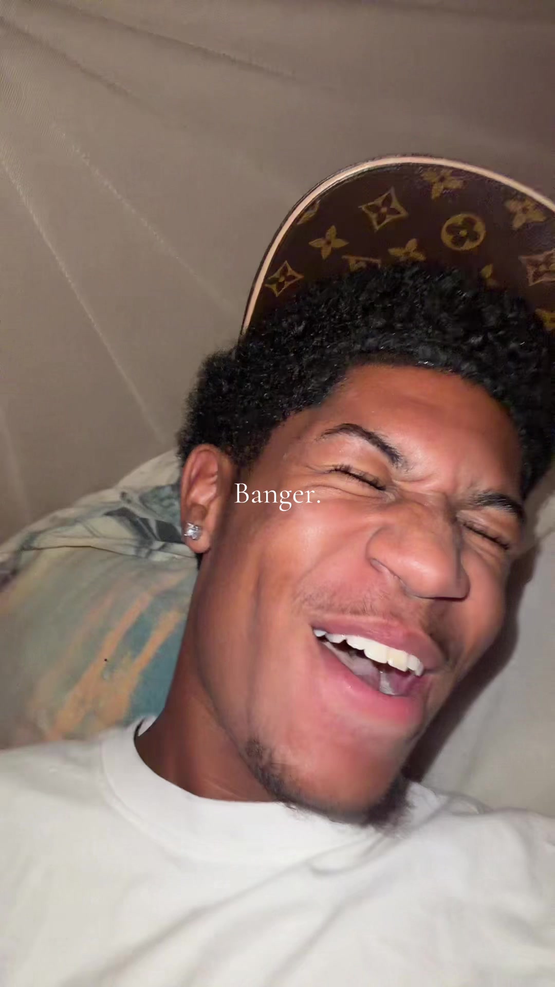@MK