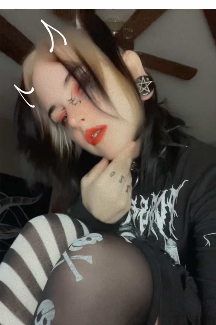 @bubblegumfairyghoul