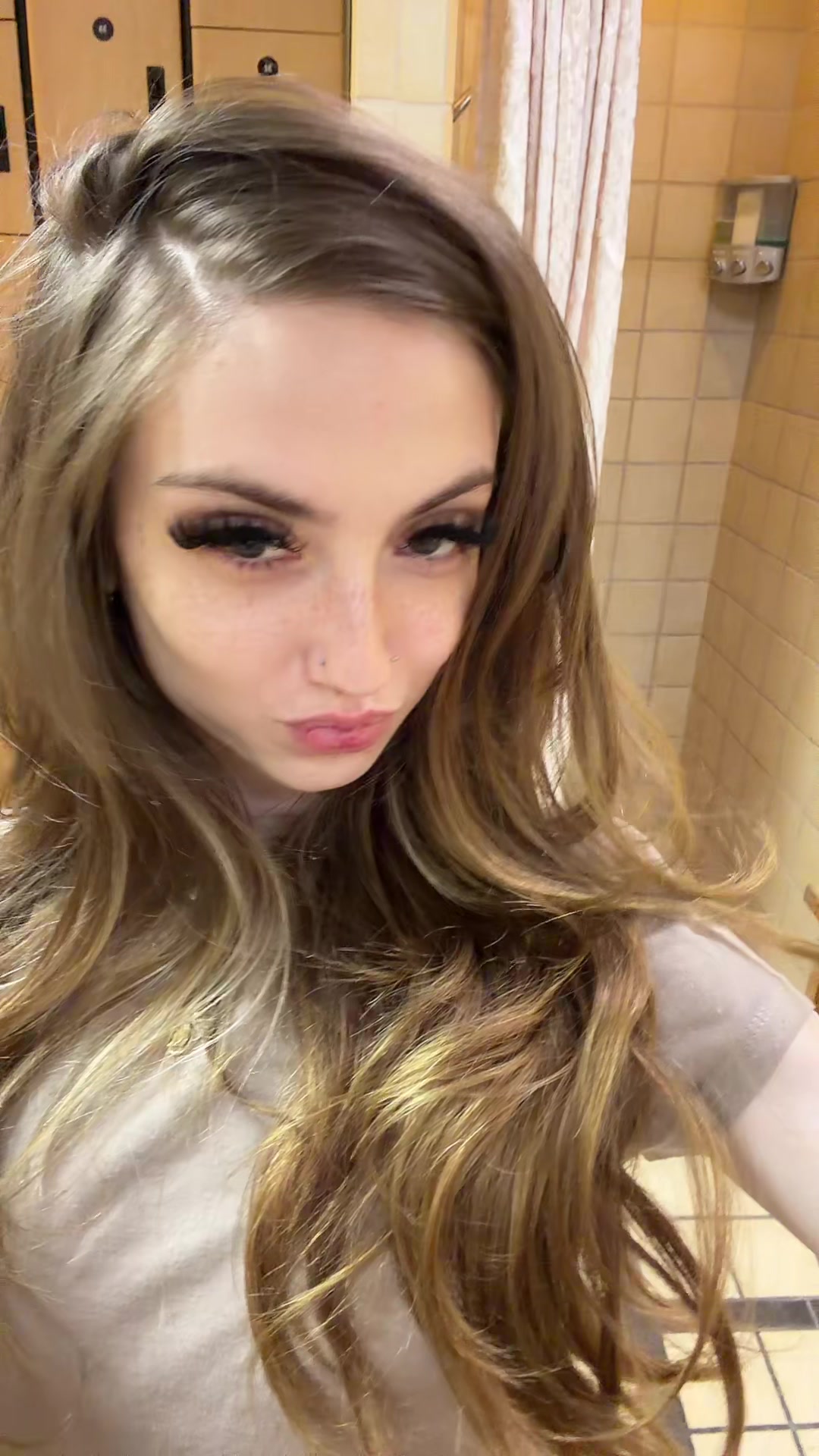 @leah_lindholm