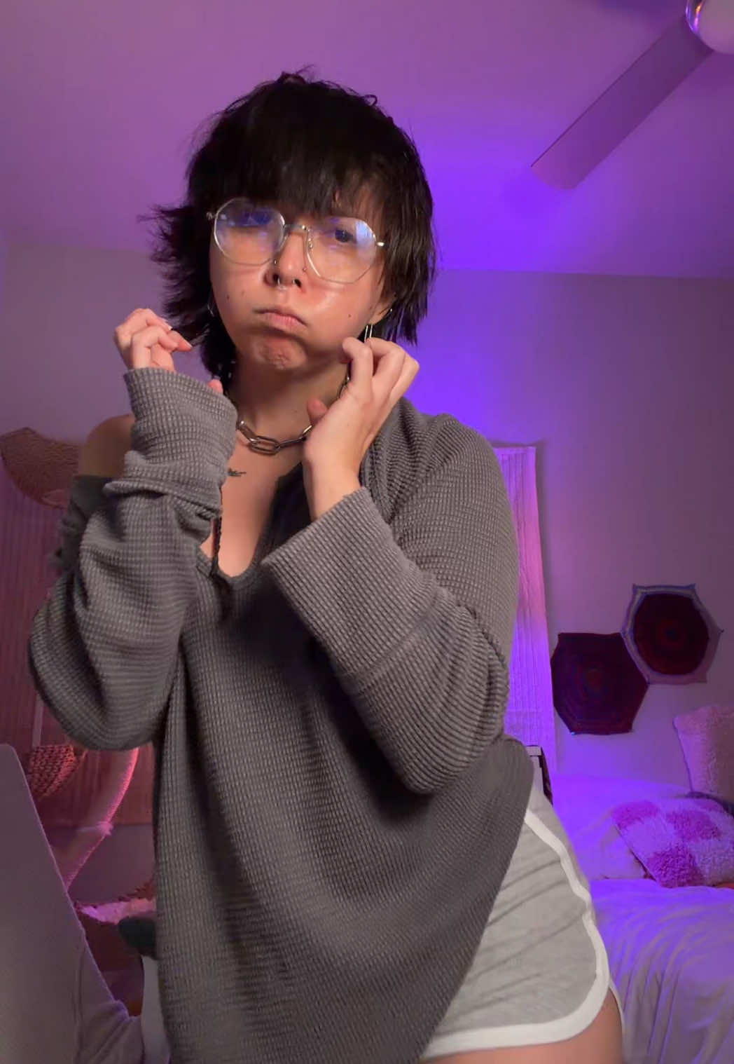 @payaxx🖤