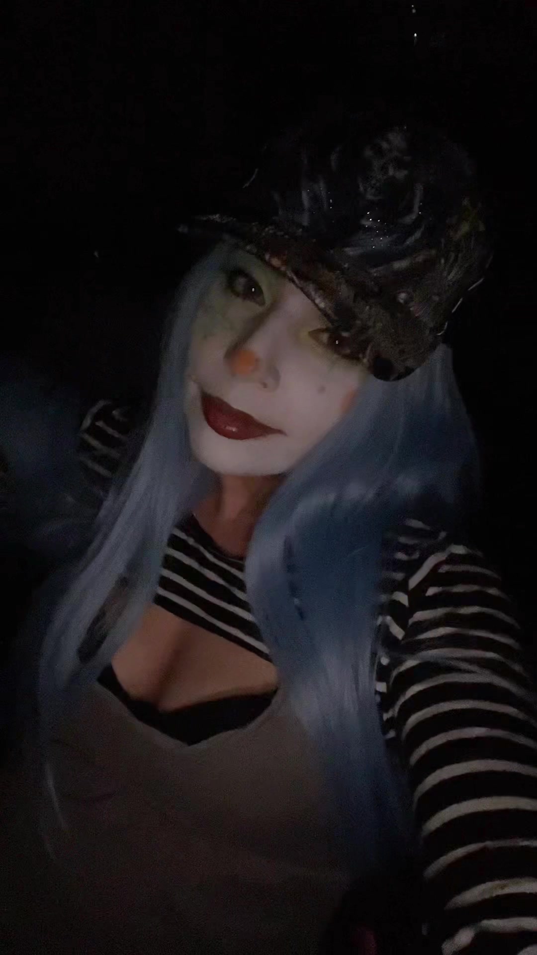 @clowndabs