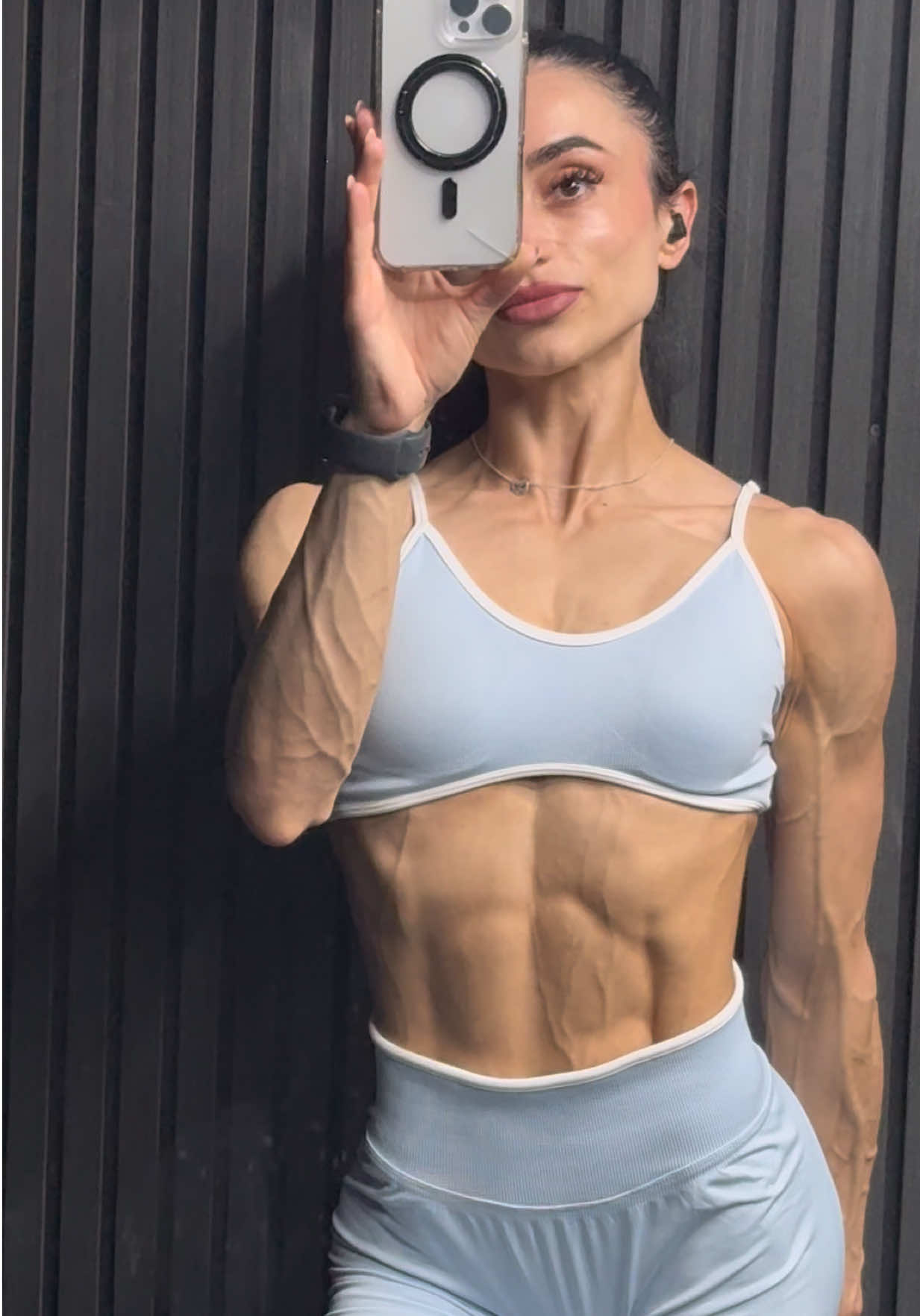 @Amy Dinar IFBB PRO