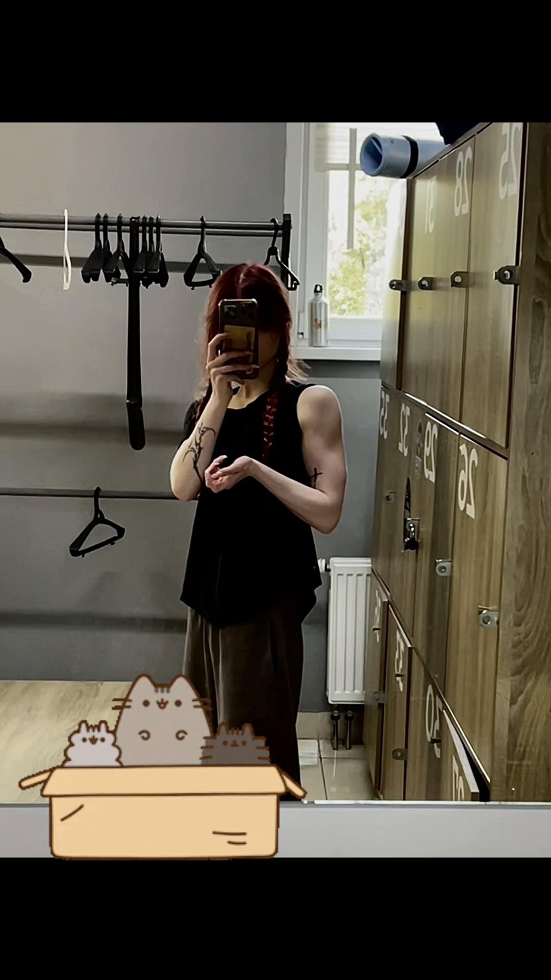 @эээ