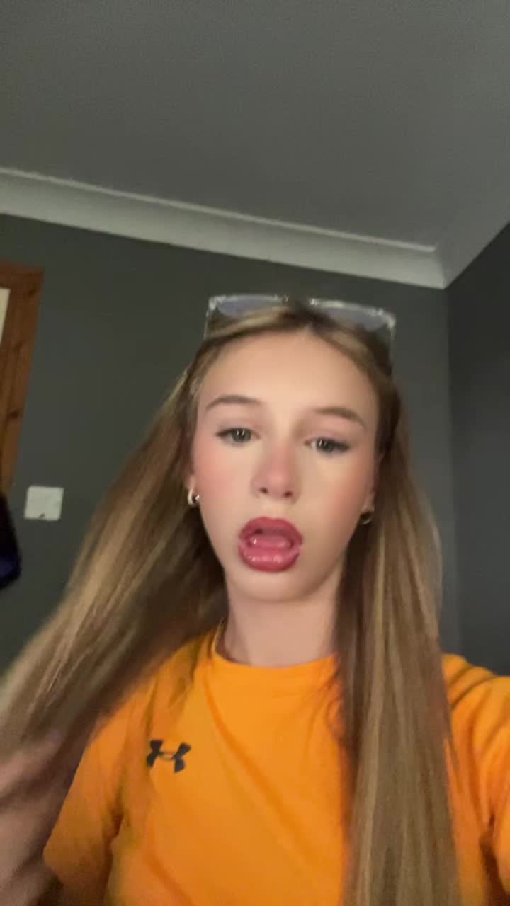 @lacey_may12x