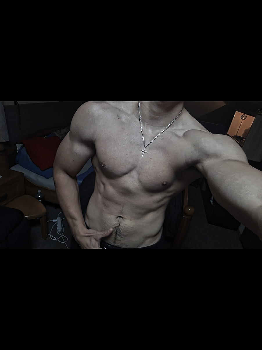 @💪🏻👨🏻&zwj;🦲Bald_Ape✞🇨🇿