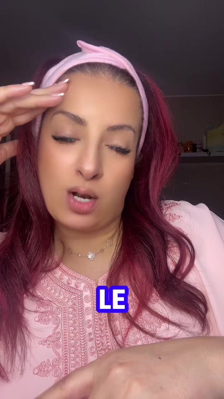 @UneApoutchouCurly