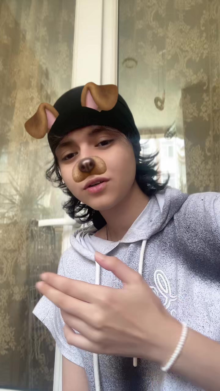 @K.
