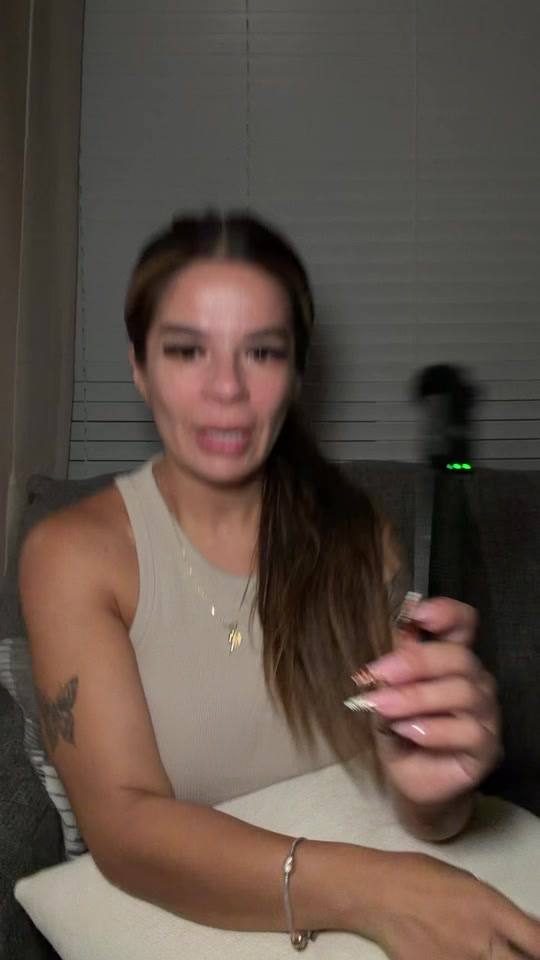 @Talking to Thania