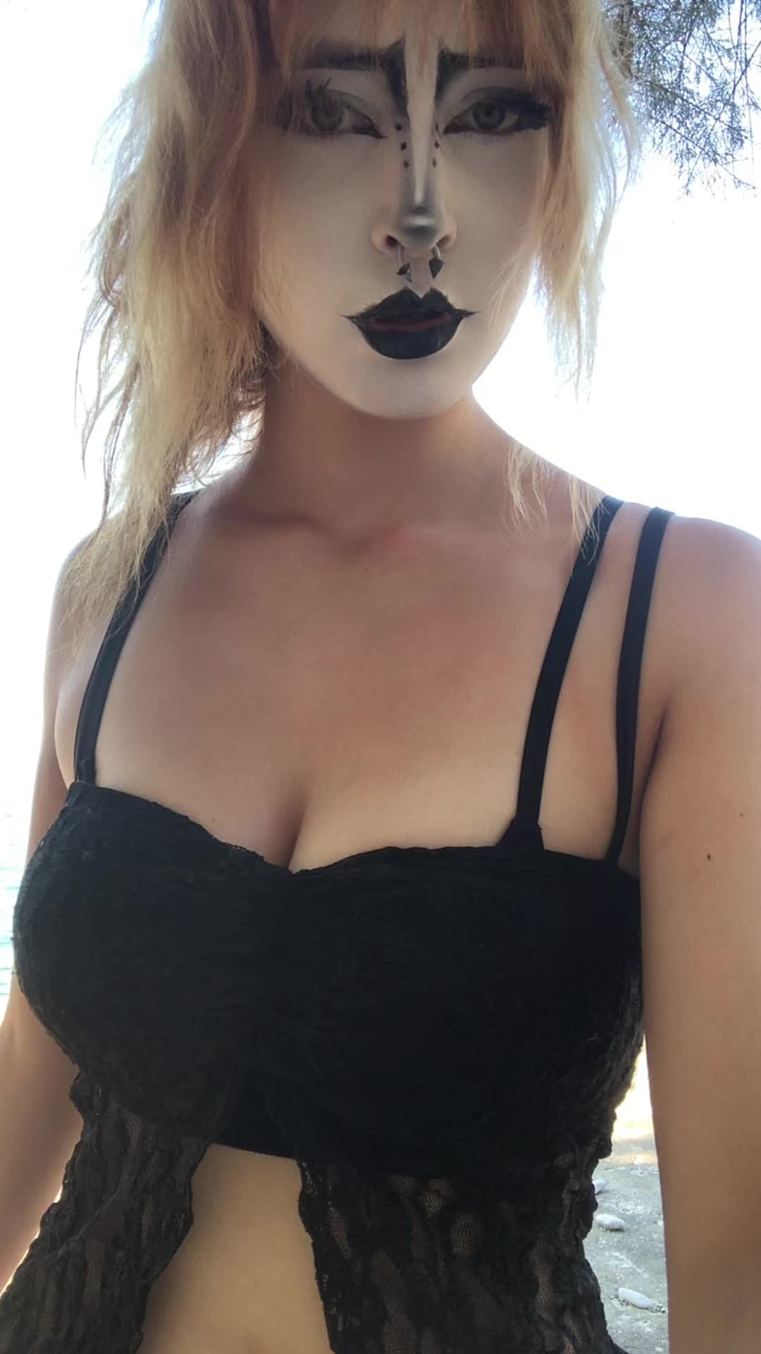 @🦇🇩🇪🎈