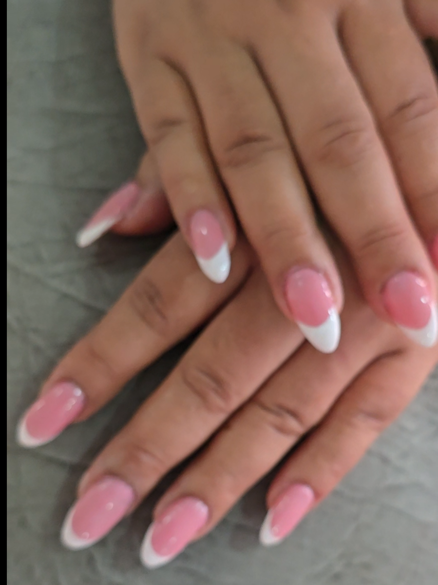 @Pesco Beauty Saloon by, Manita