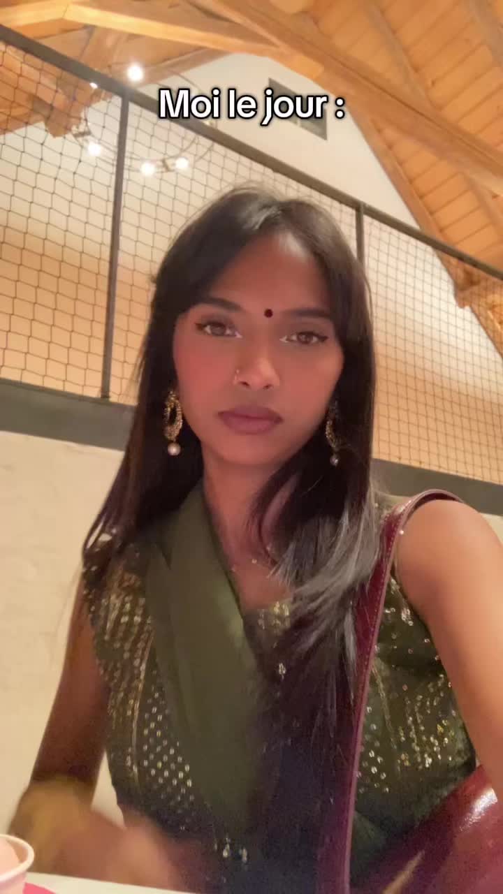 @varalarouge