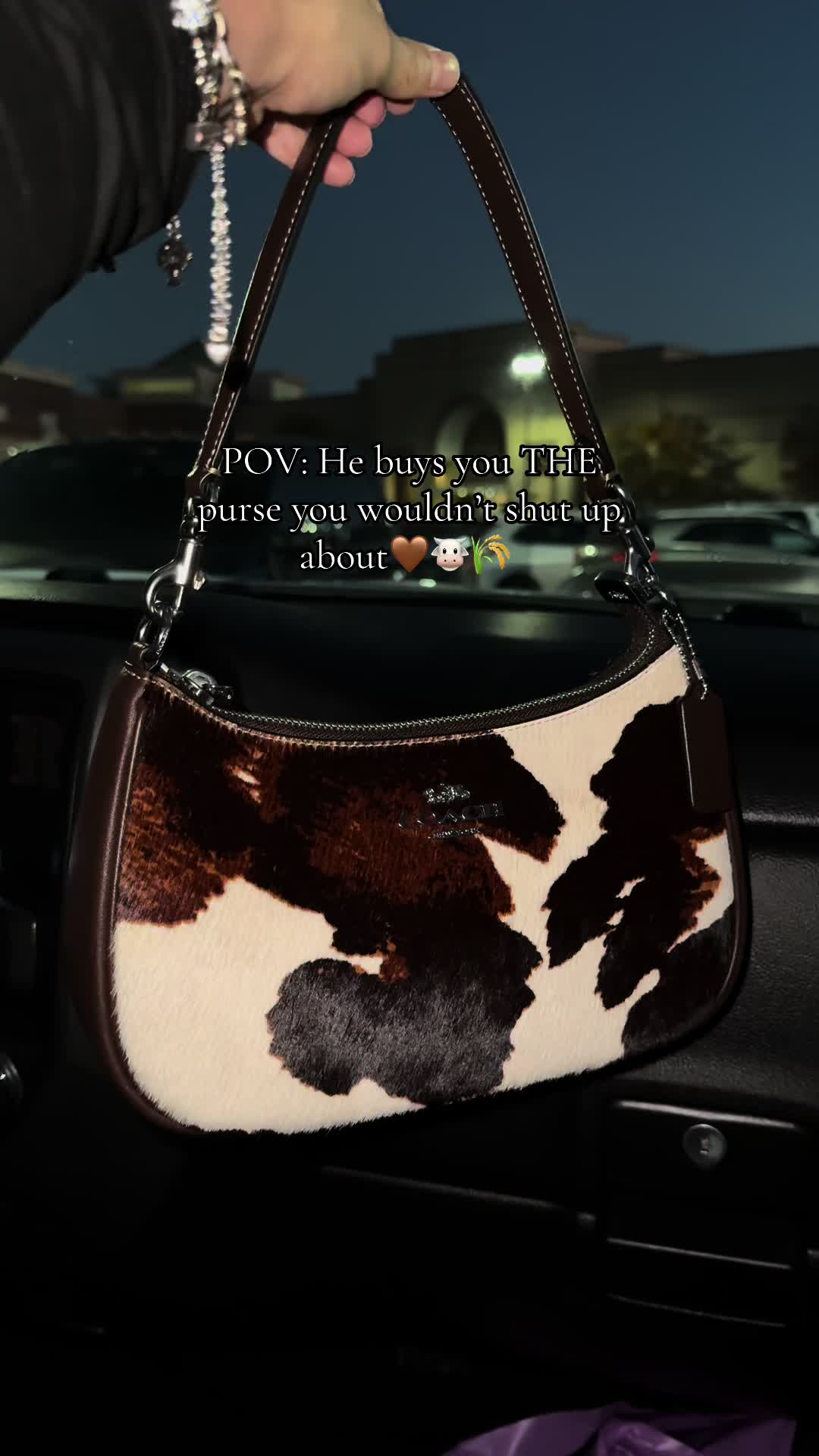 @𝚊𝚜𝚑𝚕𝚎𝚢⁷𐙚