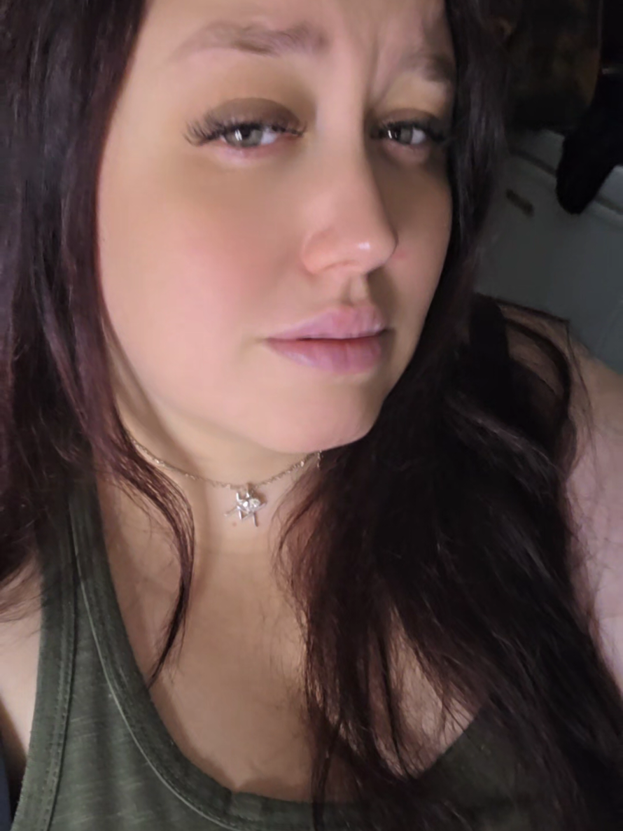 @Liz_🍭❃ུ۪ ❀۪