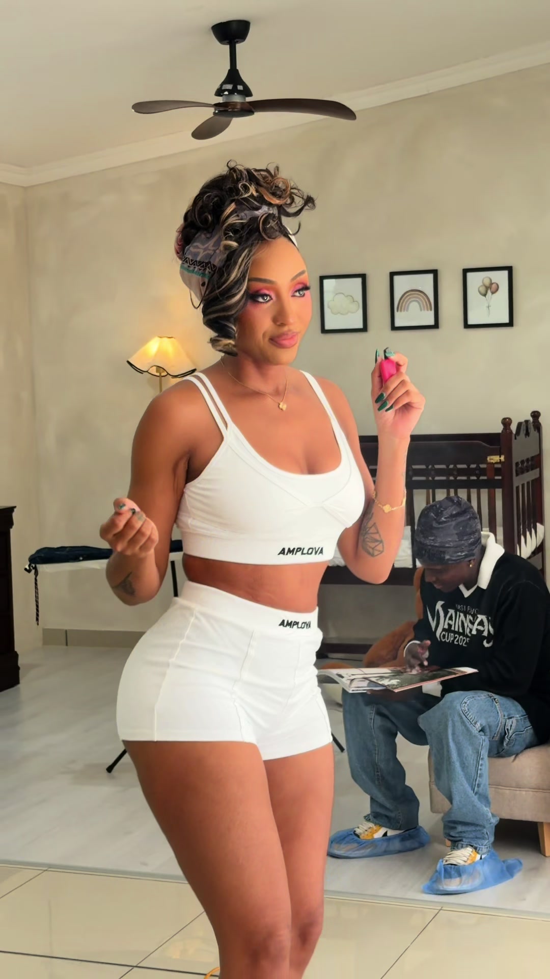 @nadianakai