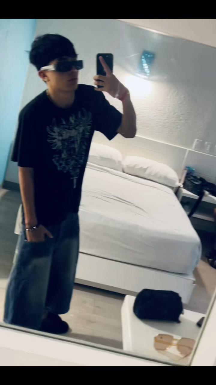 @Alezz_jxx