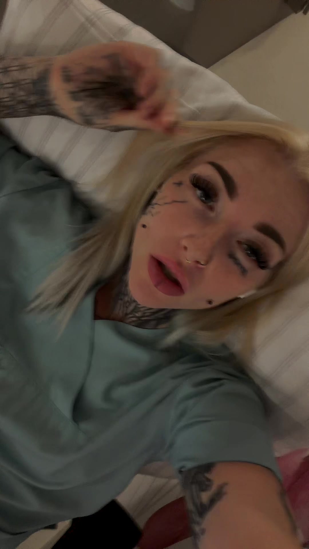 @Sharonimo