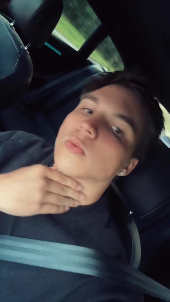 @J🌪