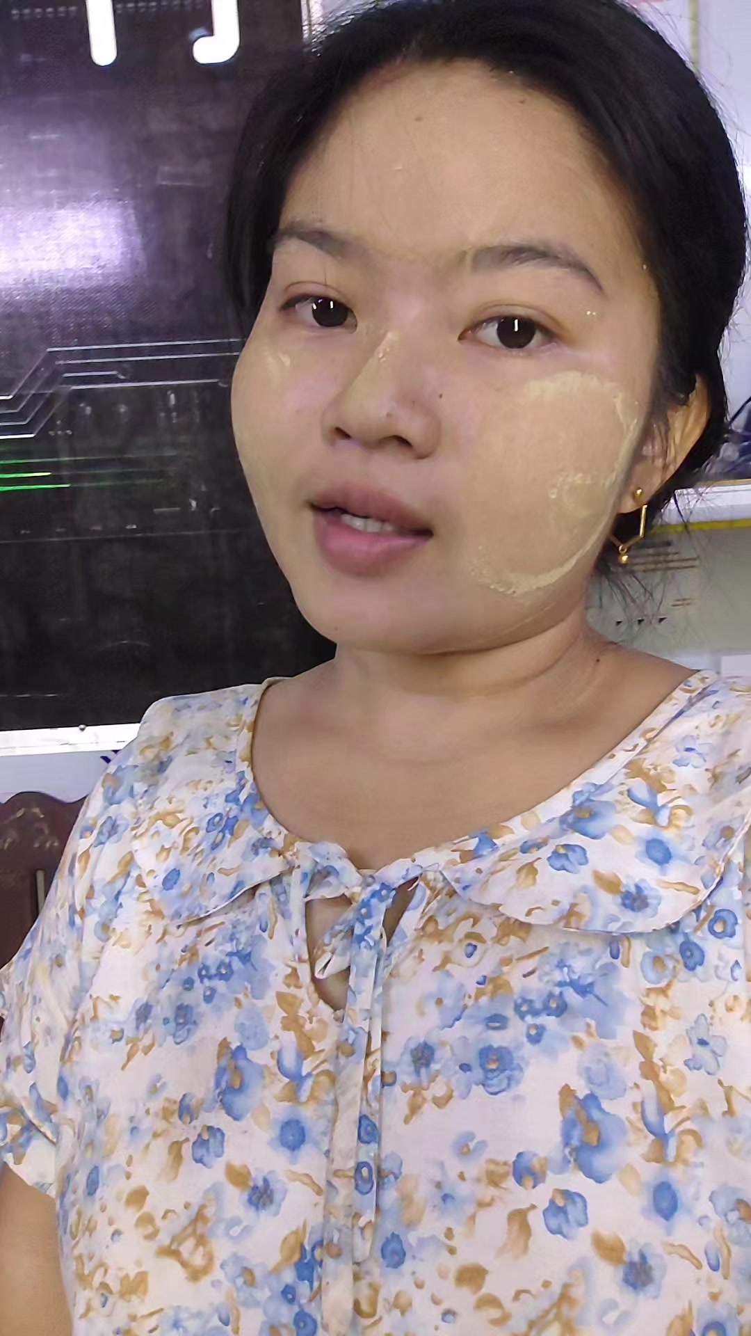 @Nyeinđ¸đŤ(ááźáááşá¸ áá˝ááşá¸ááŹđđ)