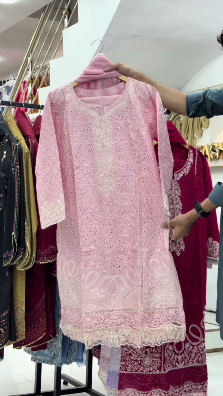 @Zoya Fashion