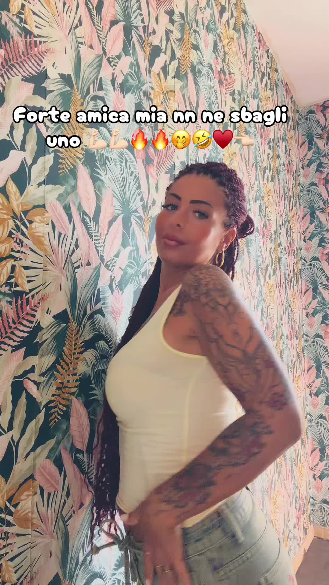 @Betty(Bebecita💋💋) Official