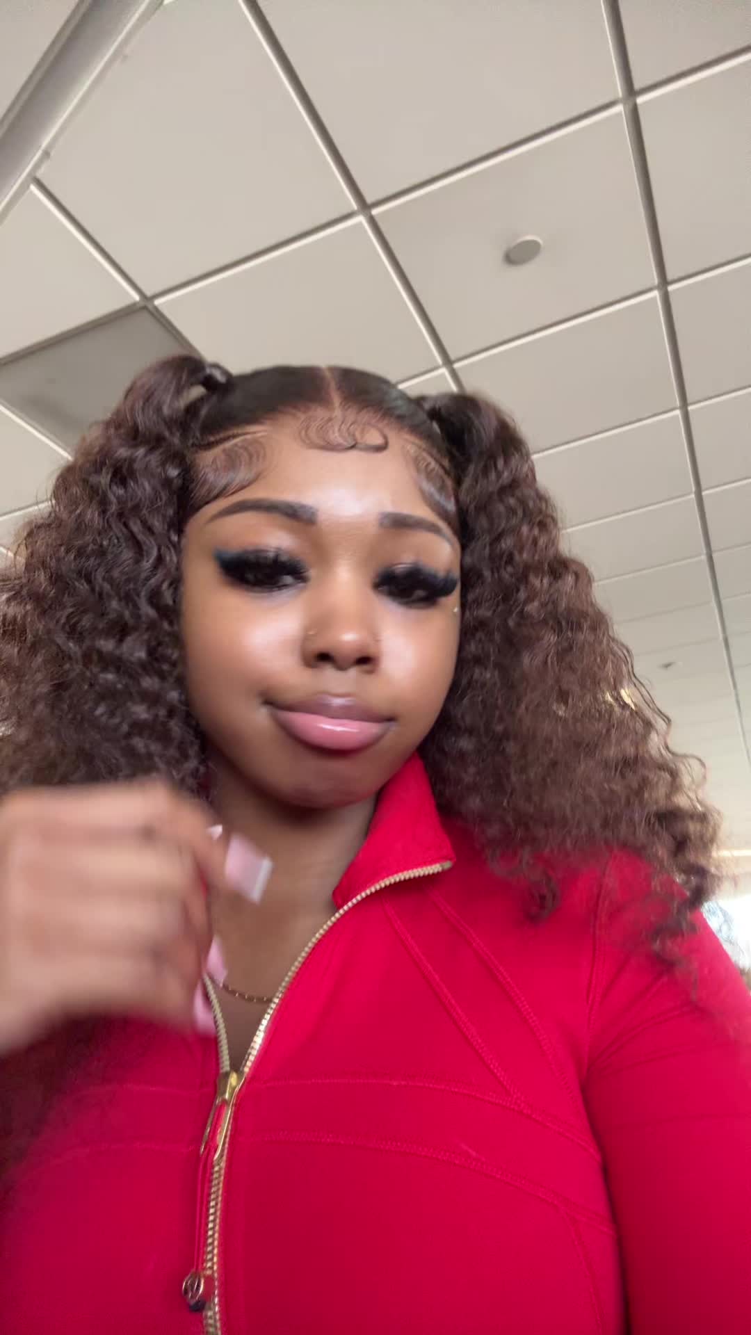 @alayahJ.