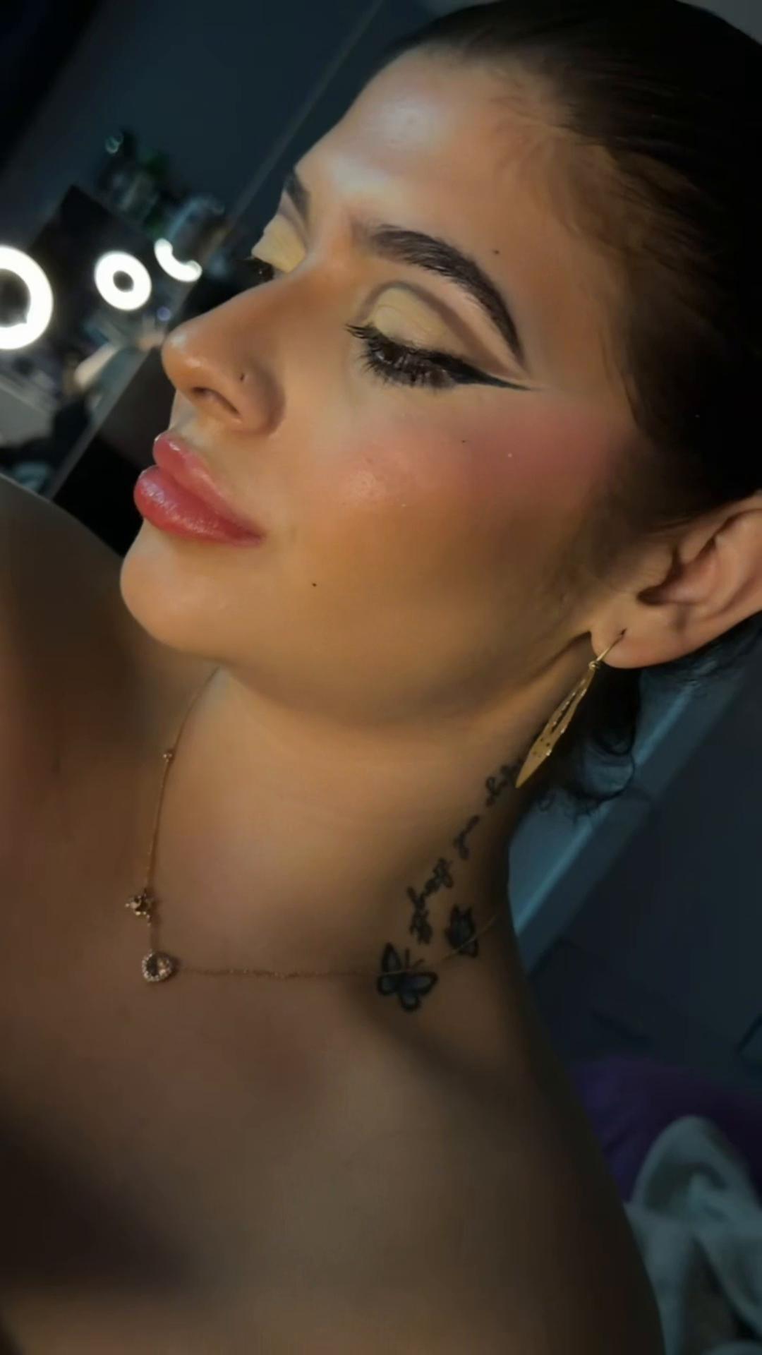 @Vanesa