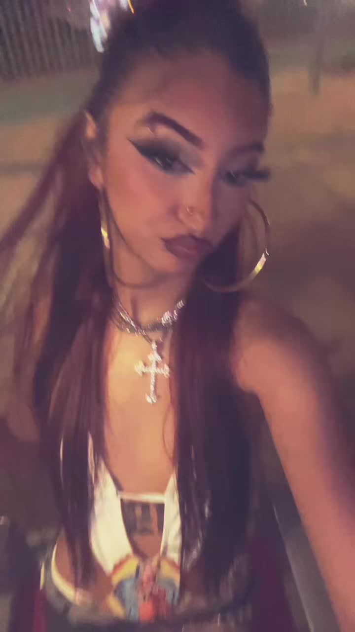@999